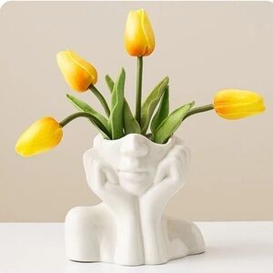 Woman silhouette half face vase NEW Uo 2025